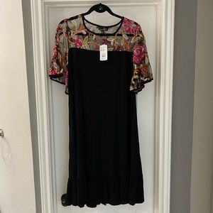 New with tags. Embroidered cap sleeve, A-line dress. Boutique.